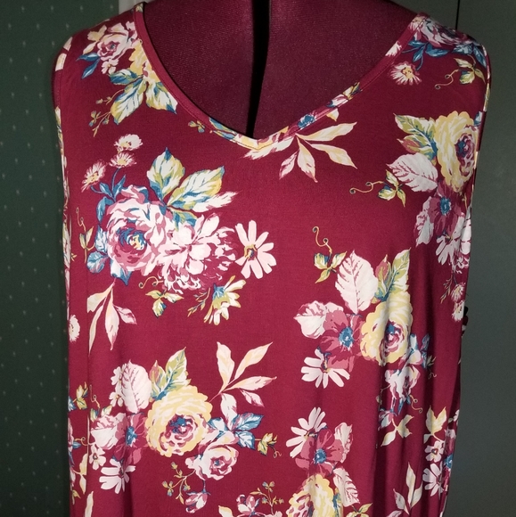 Torrid Super Soft Tank - Picture 2 of 7